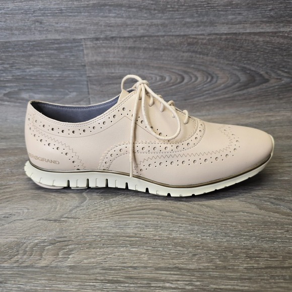 Cole Haan Zerogrand Wingtip Oxford Shoes Womens 7 B Brazil Sand Leather READ‎ - Picture 1 of 9